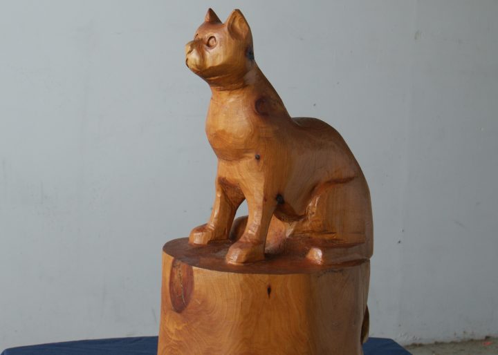 Beautifully sculpted cats that can take pride of place in urban spaces.